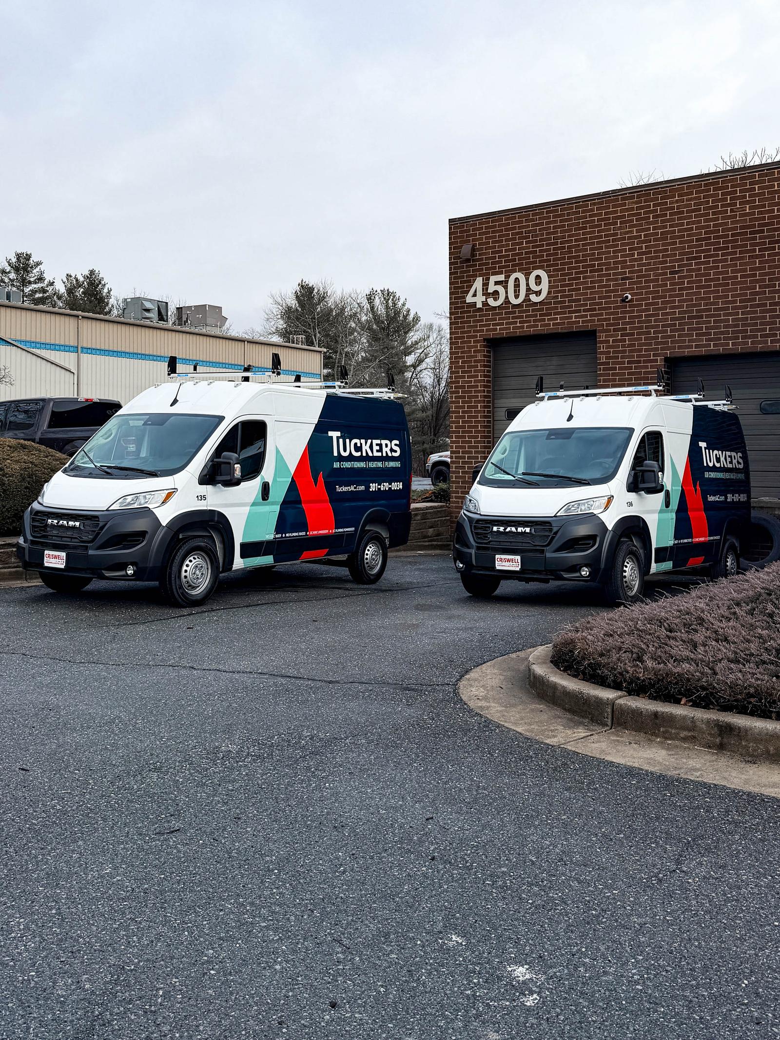 Fleet vehicles: Consistent branding, vehicle to vehicle